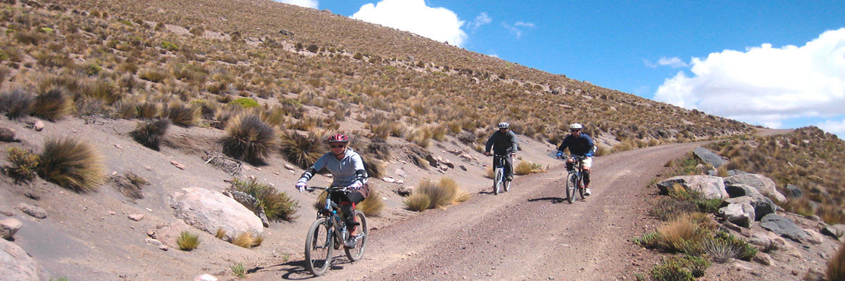 Descida de Bicicleta pelo Chachani en Arequipa