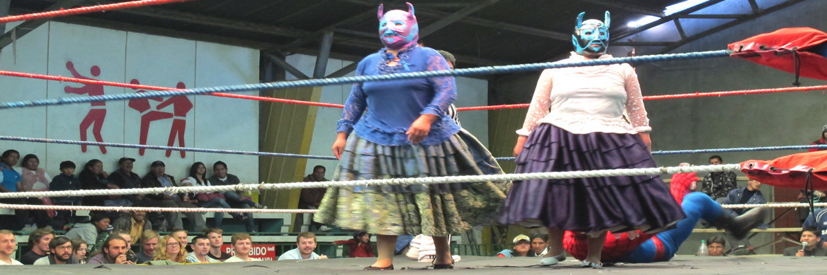 Lucha Libre de Cholitas en Bolivia en La Paz